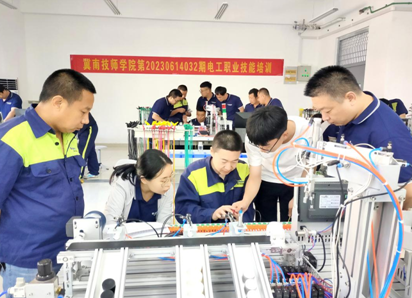 提質(zhì)增效在行動(dòng) 冀南技師學(xué)院2023年職業(yè)技能培訓(xùn)工作成效顯著